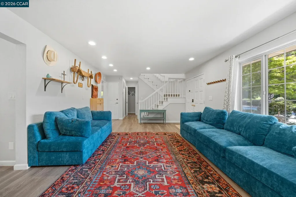 2537 Simas Avenue Pinole CA 94564