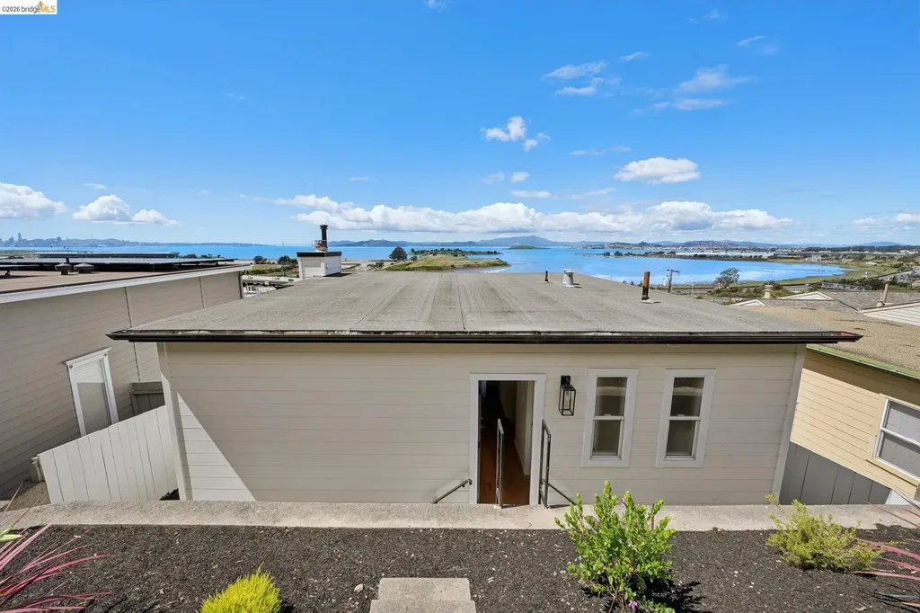 731 Gateview Avenue Albany CA 94706