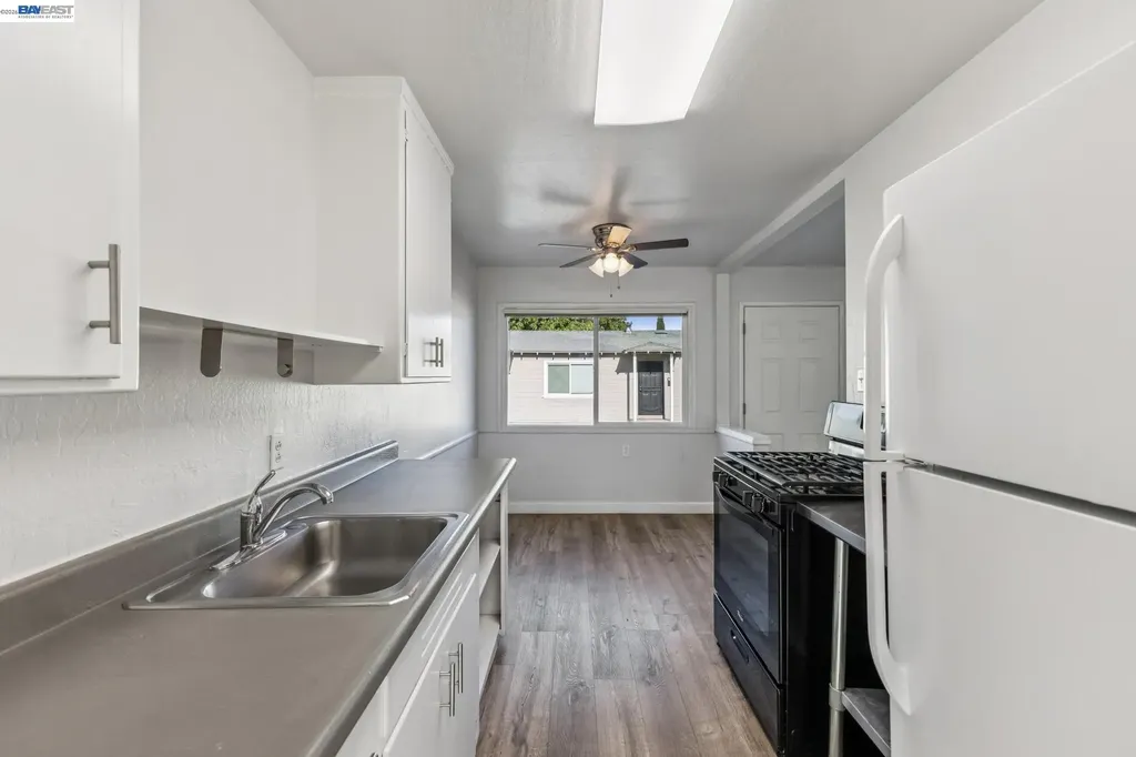 187 Old Bernal Avenue Pleasanton CA 94566
