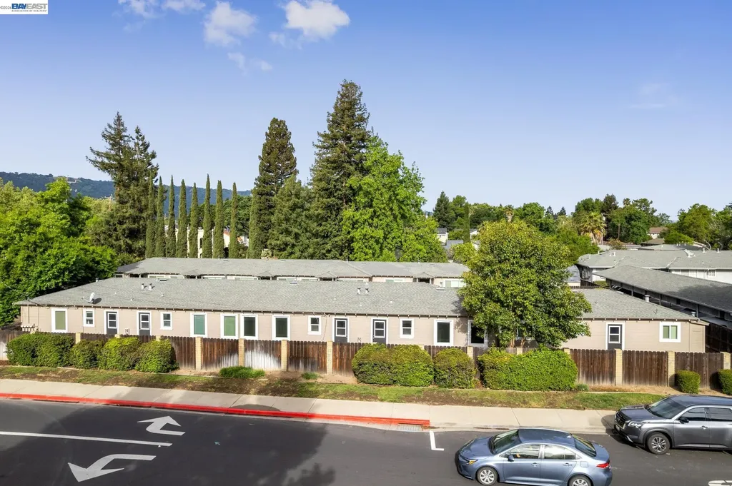 187 Old Bernal Avenue Pleasanton CA 94566