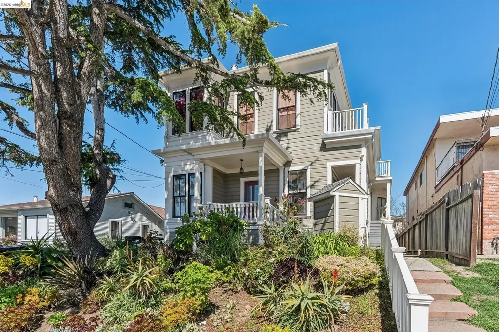 1374 32nd Street Oakland CA 94602