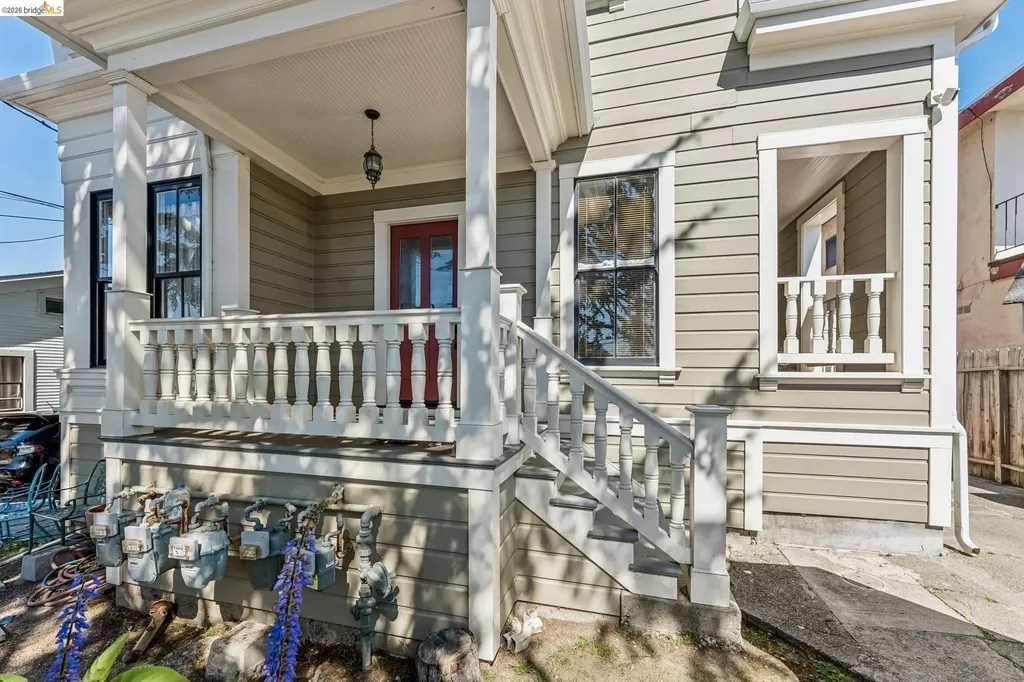 1374 32nd Street Oakland CA 94602