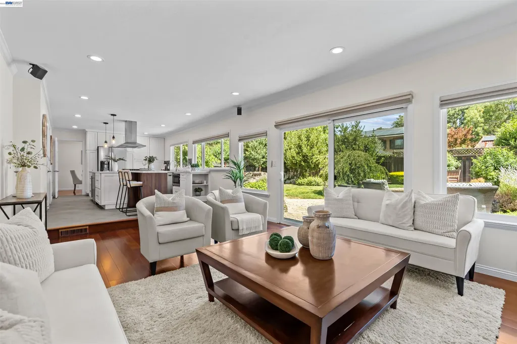 4767 Del Valle Parkway Pleasanton CA 94566