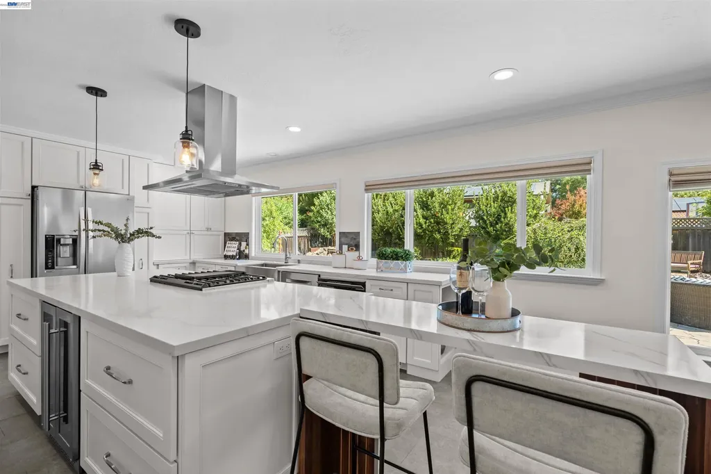 4767 Del Valle Parkway Pleasanton CA 94566