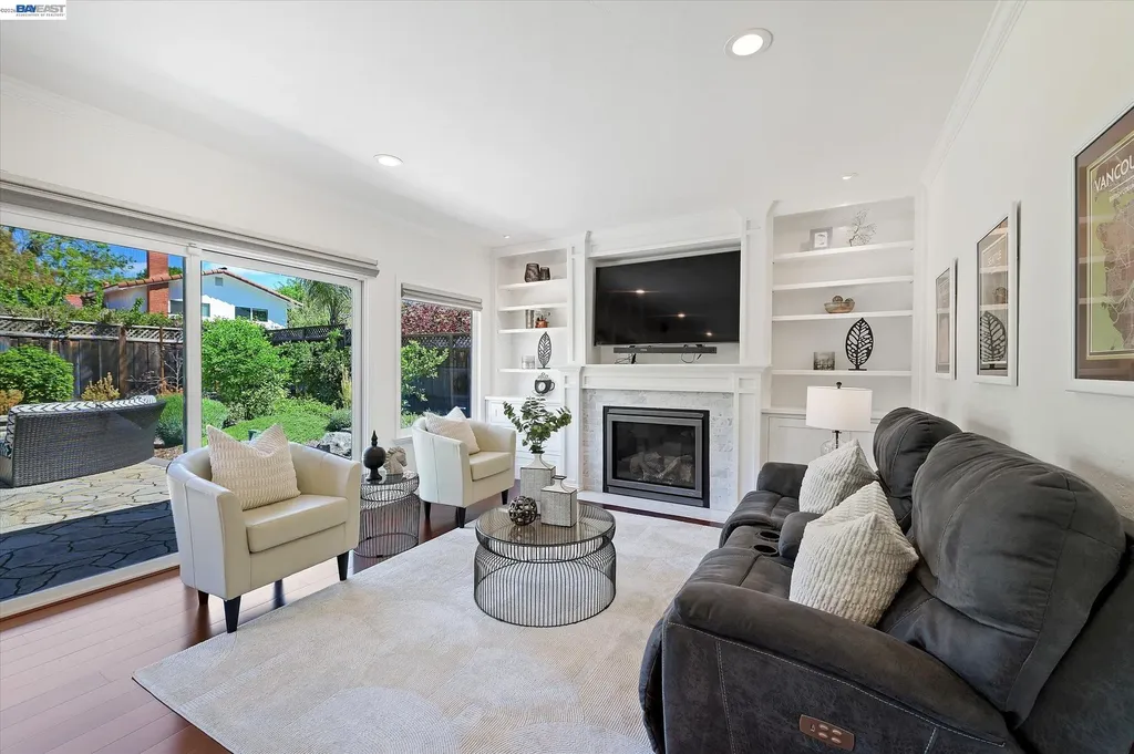 4767 Del Valle Parkway Pleasanton CA 94566