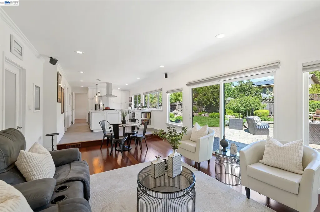 4767 Del Valle Parkway Pleasanton CA 94566