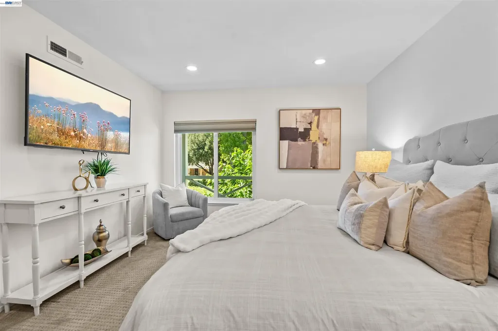 4767 Del Valle Parkway Pleasanton CA 94566