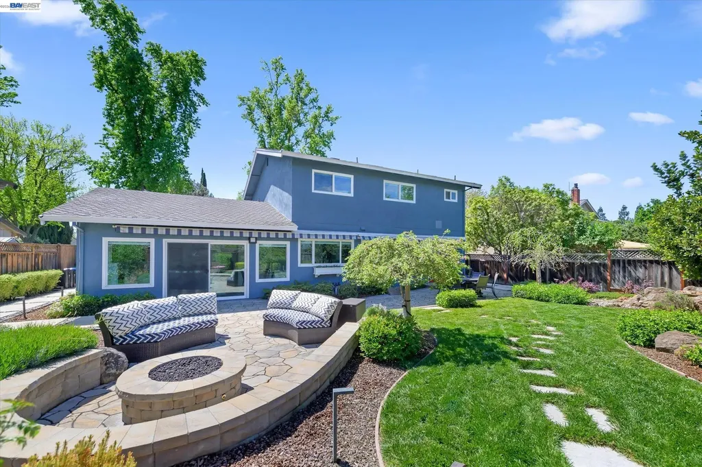 4767 Del Valle Parkway Pleasanton CA 94566