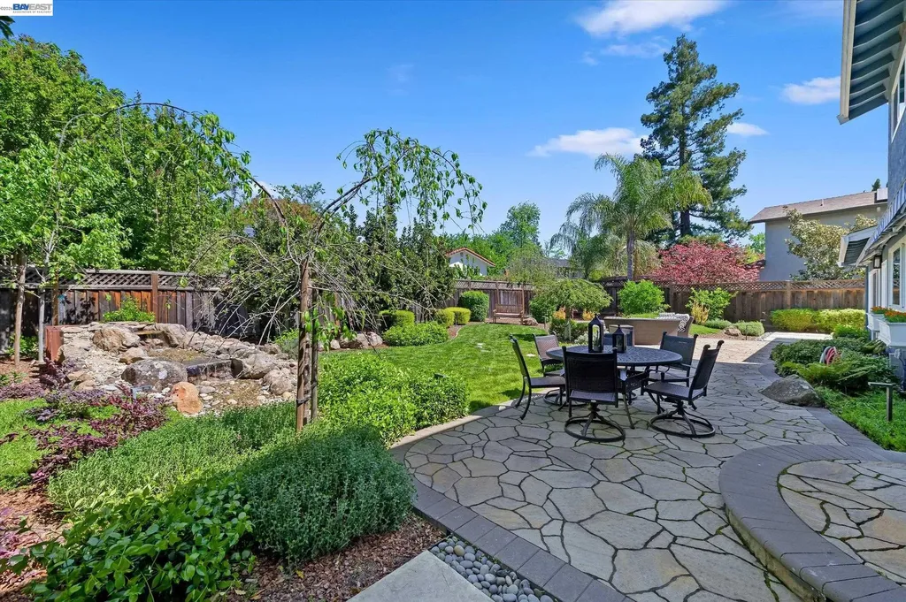 4767 Del Valle Parkway Pleasanton CA 94566