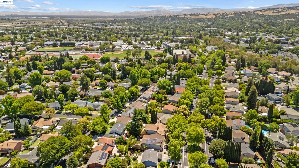 4767 Del Valle Parkway Pleasanton CA 94566