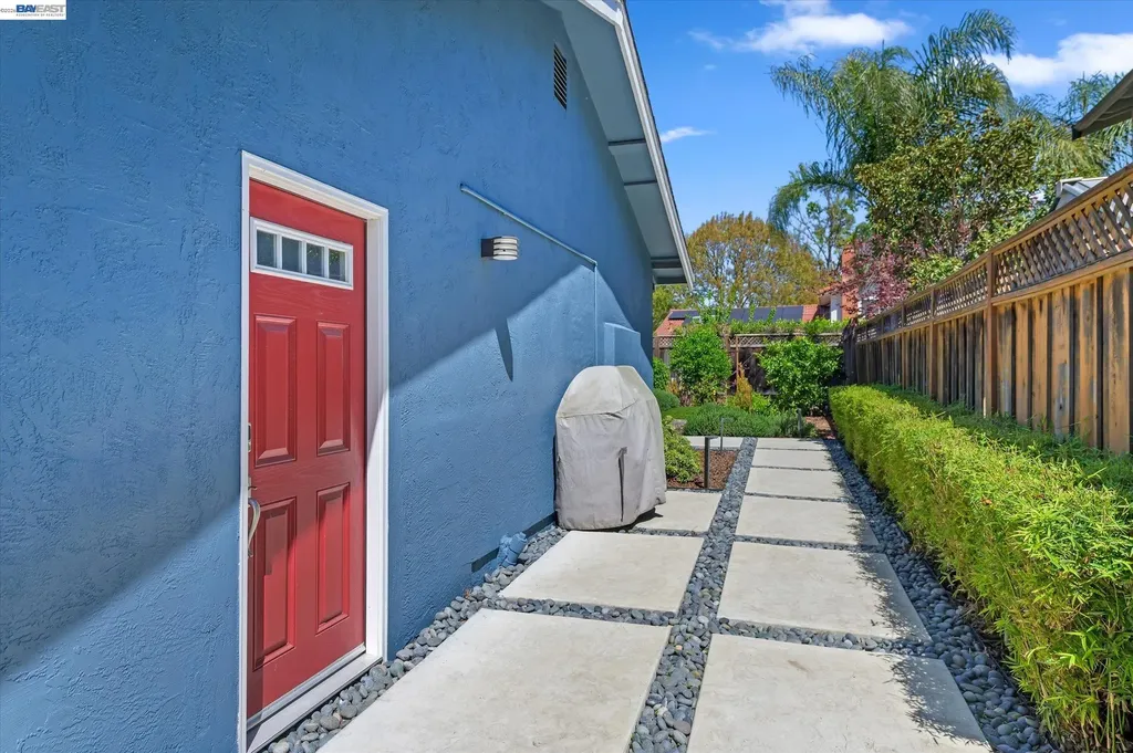 4767 Del Valle Parkway Pleasanton CA 94566