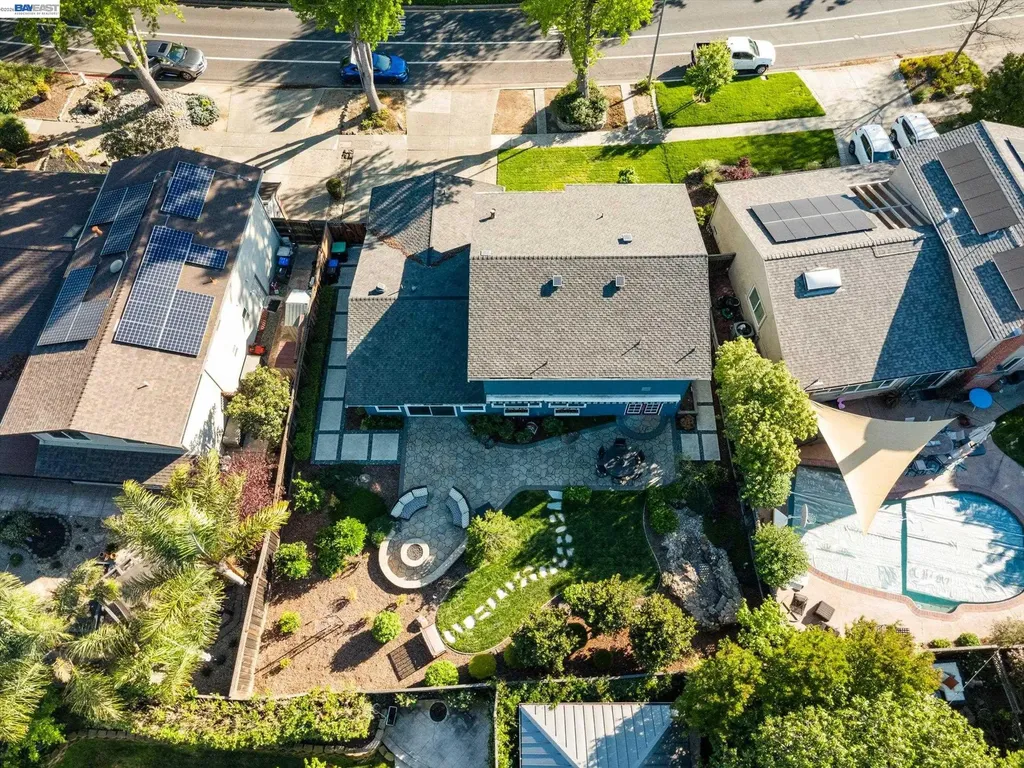 4767 Del Valle Parkway Pleasanton CA 94566
