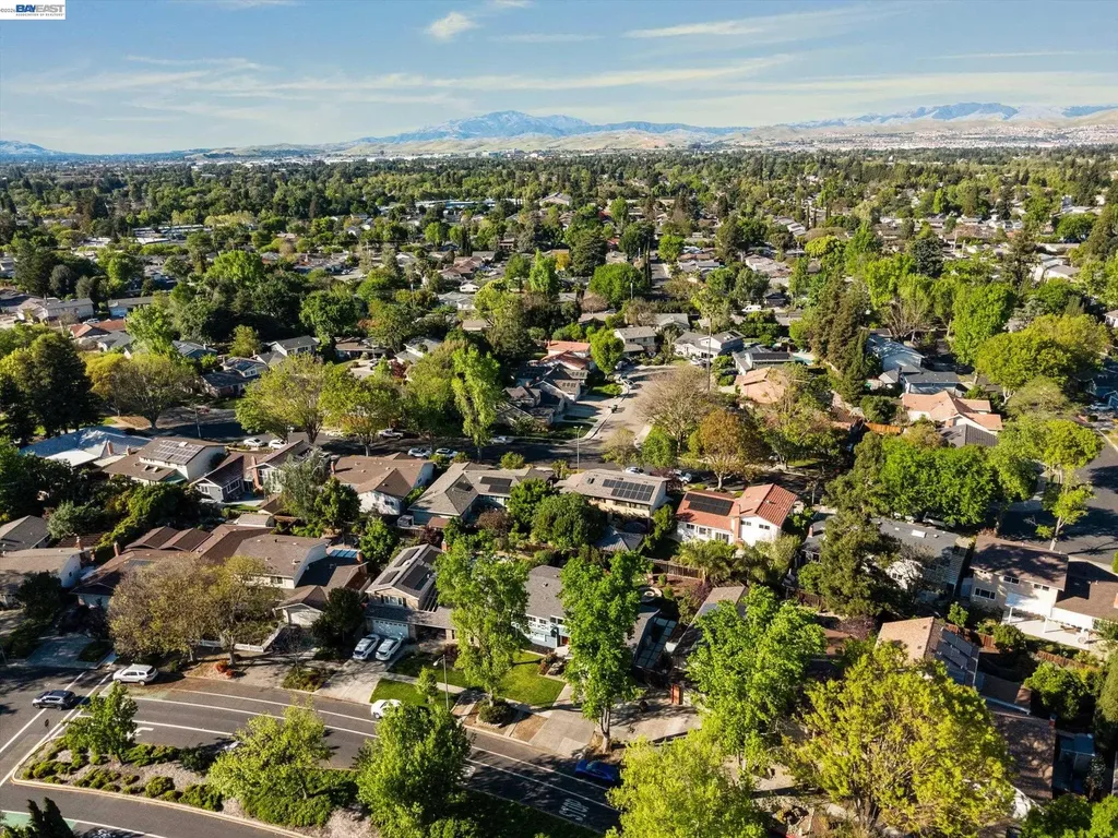 4767 Del Valle Parkway Pleasanton CA 94566