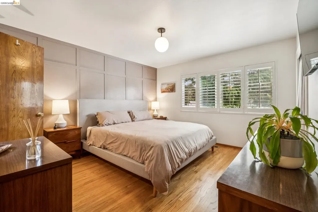 4851 Scotia Avenue Oakland CA 94605