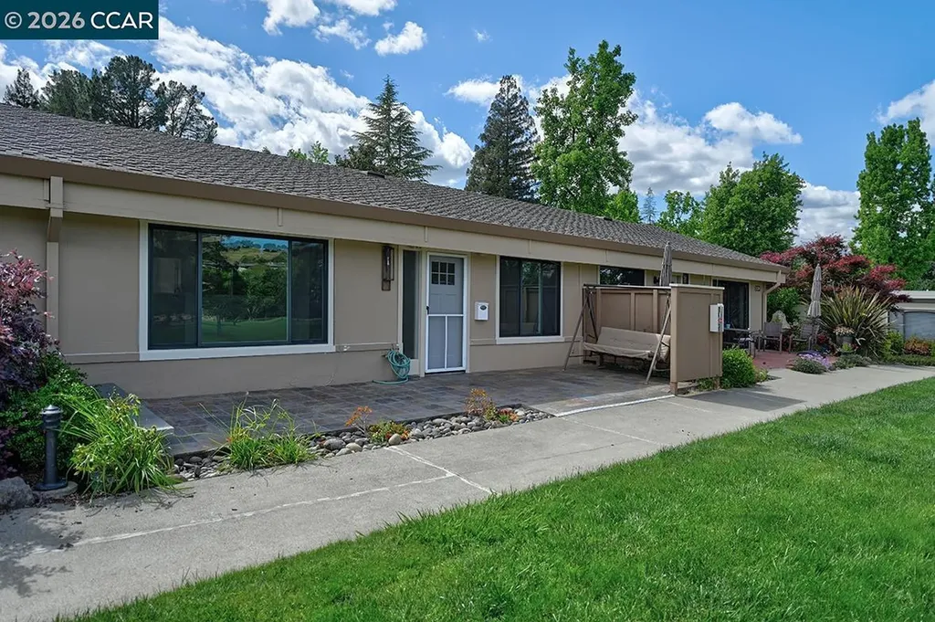 2324 Tice Creek Drive Walnut Creek CA 94595
