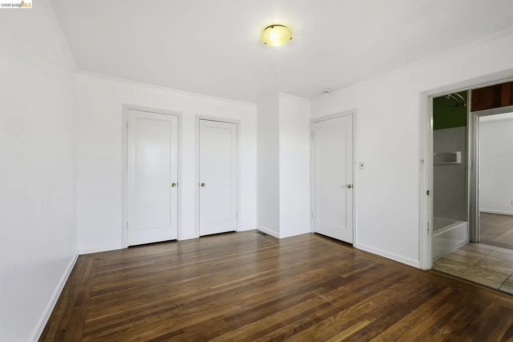 7843 Outlook Avenue Oakland CA 94605