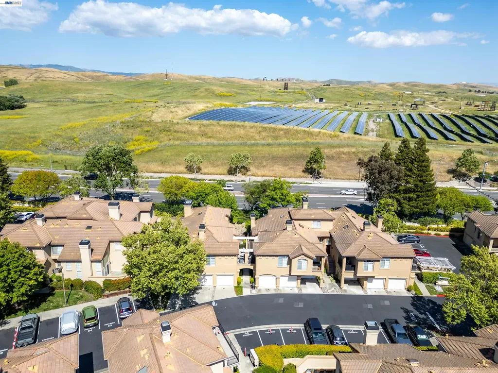7633 Tuscany Drive Dublin CA 94568