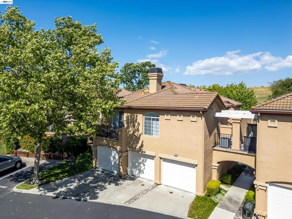 7633 Tuscany Drive Dublin CA 94568