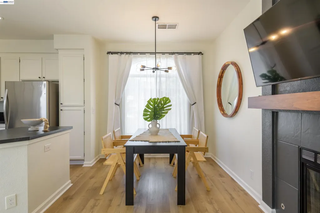 7633 Tuscany Drive Dublin CA 94568