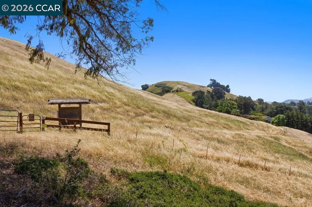 1803 Lamplight Court Walnut Creek CA 94597