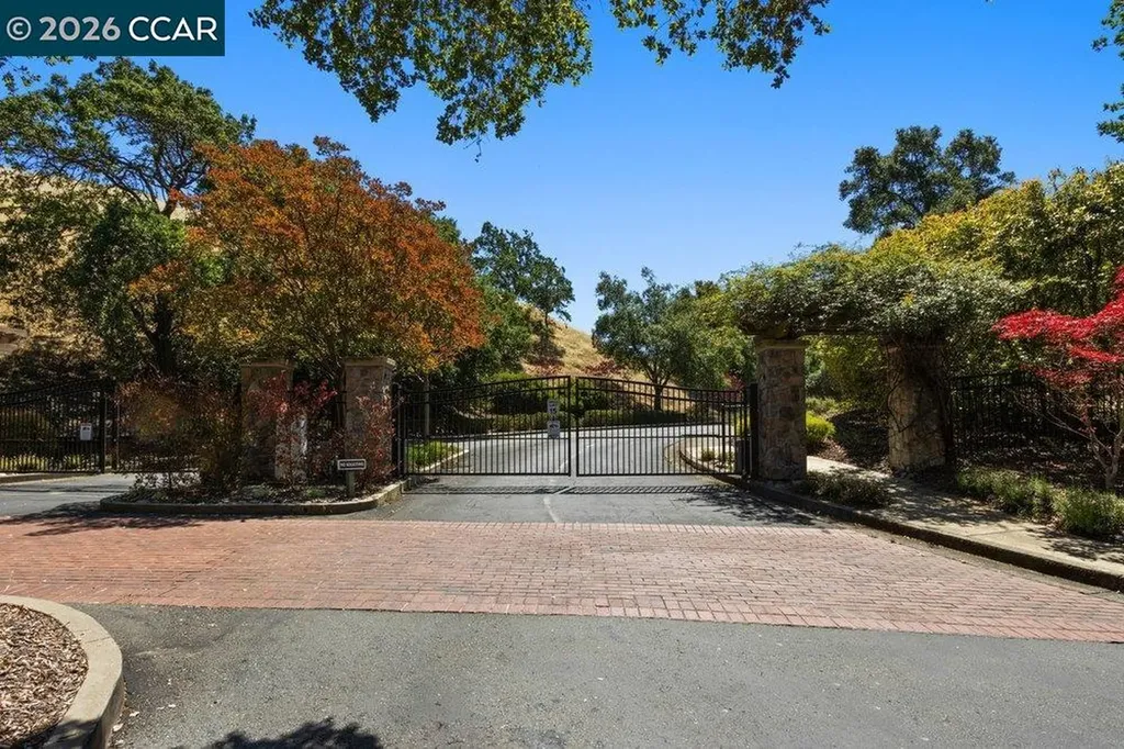 1803 Lamplight Court Walnut Creek CA 94597