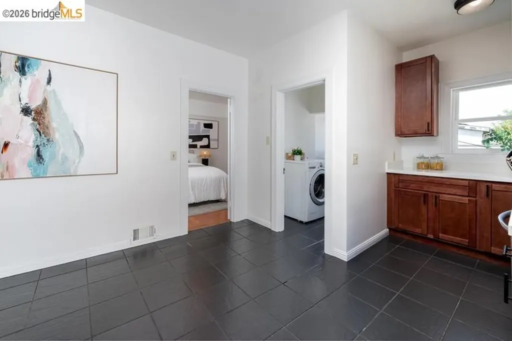 852 46th Street Oakland CA 94608