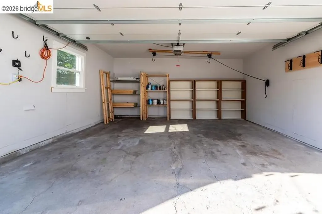 852 46th Street Oakland CA 94608