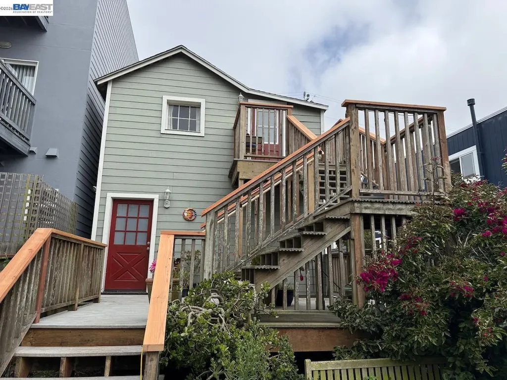 30 Niantic Avenue San Francisco CA 94132