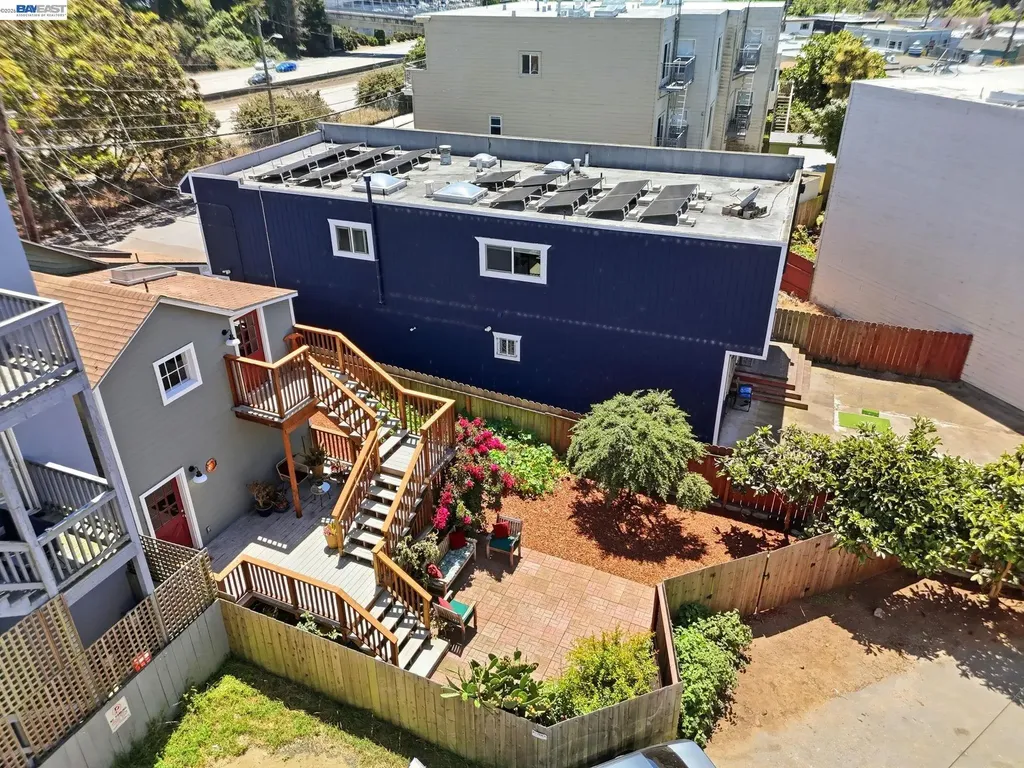 30 Niantic Avenue San Francisco CA 94132