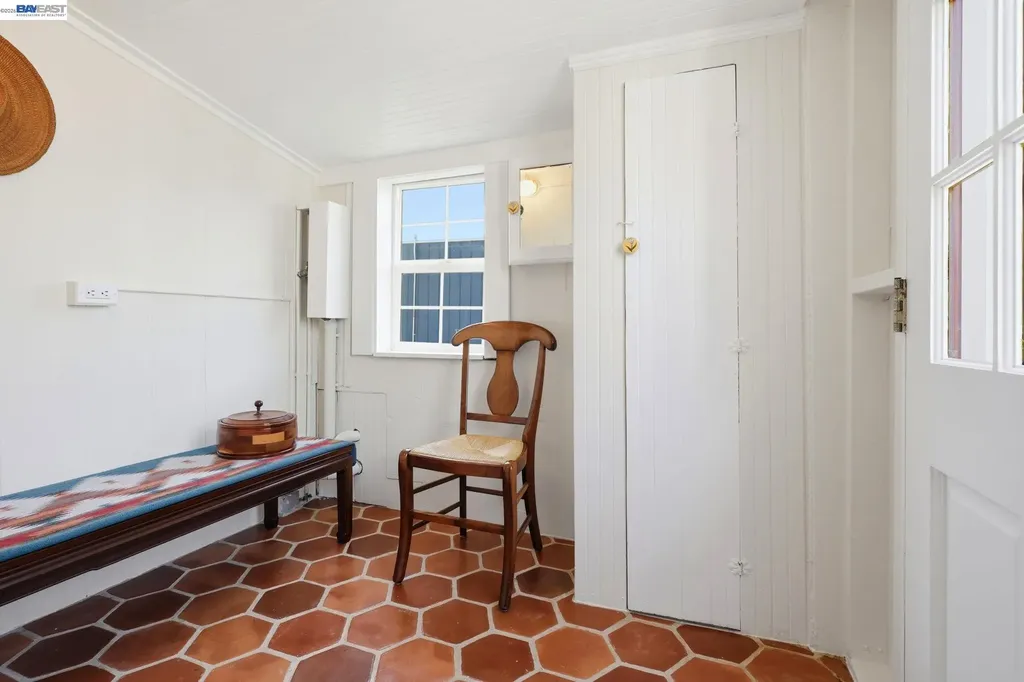 30 Niantic Avenue San Francisco CA 94132