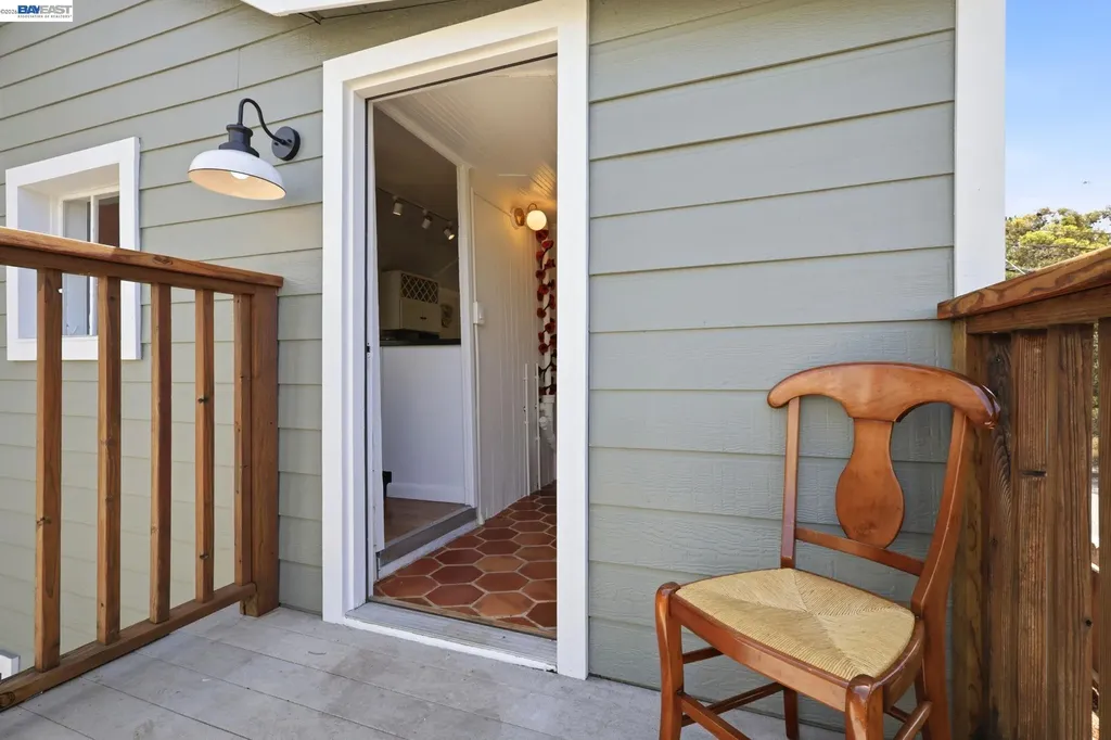 30 Niantic Avenue San Francisco CA 94132