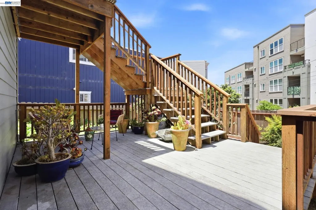 30 Niantic Avenue San Francisco CA 94132
