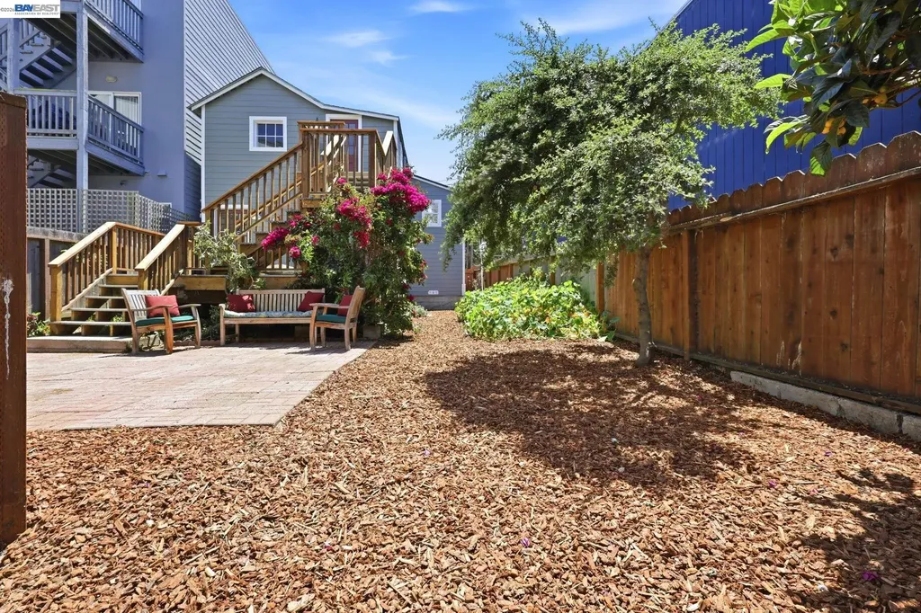 30 Niantic Avenue San Francisco CA 94132