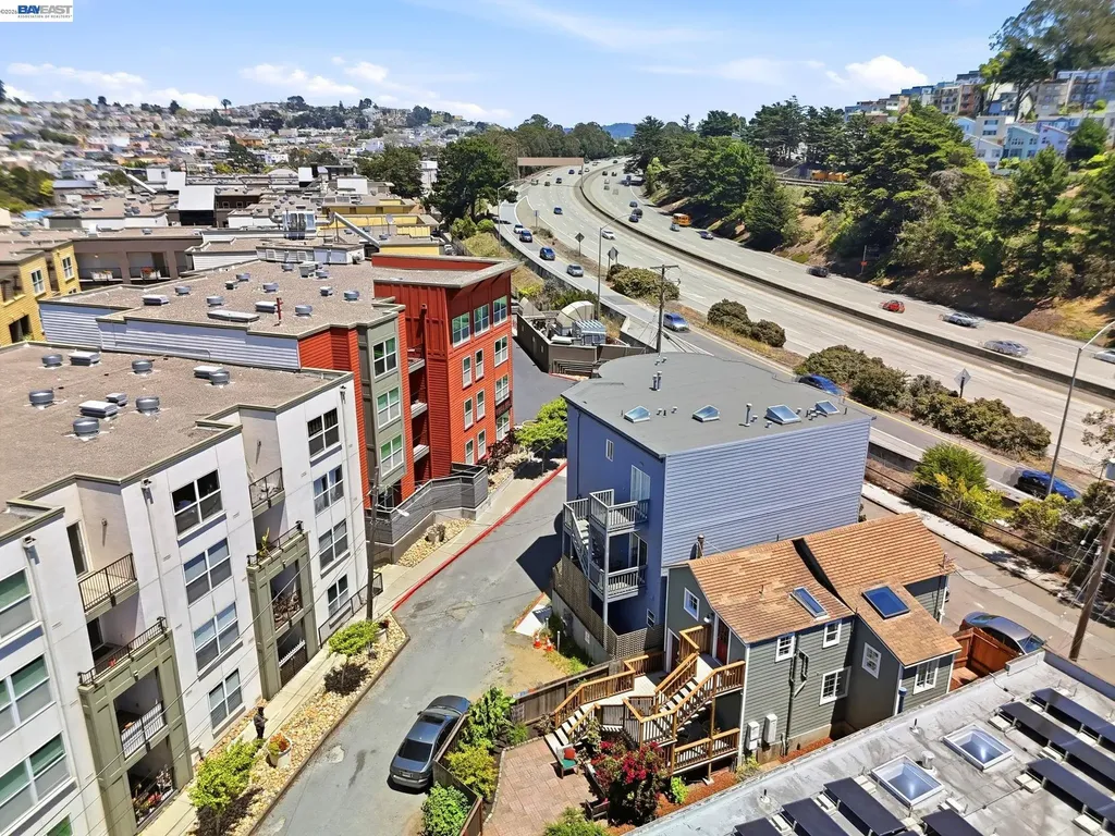 30 Niantic Avenue San Francisco CA 94132