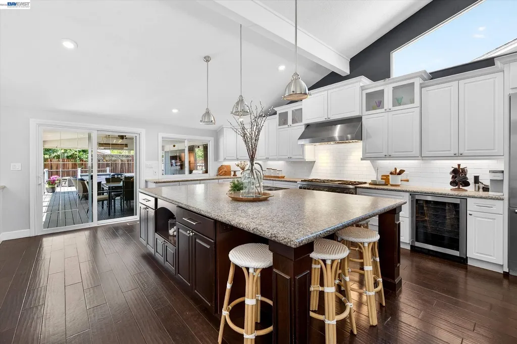 1434 Ridgewood Road Pleasanton CA 94566