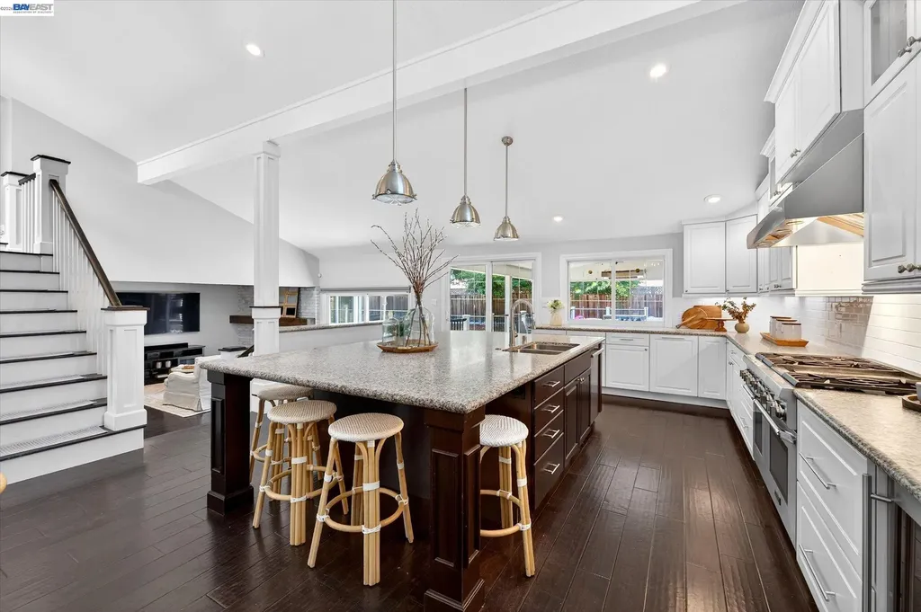 1434 Ridgewood Road Pleasanton CA 94566