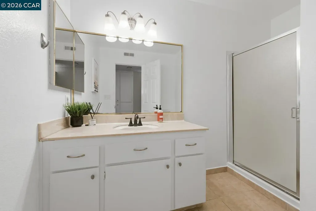 2121 Vale Road San Pablo CA 94806