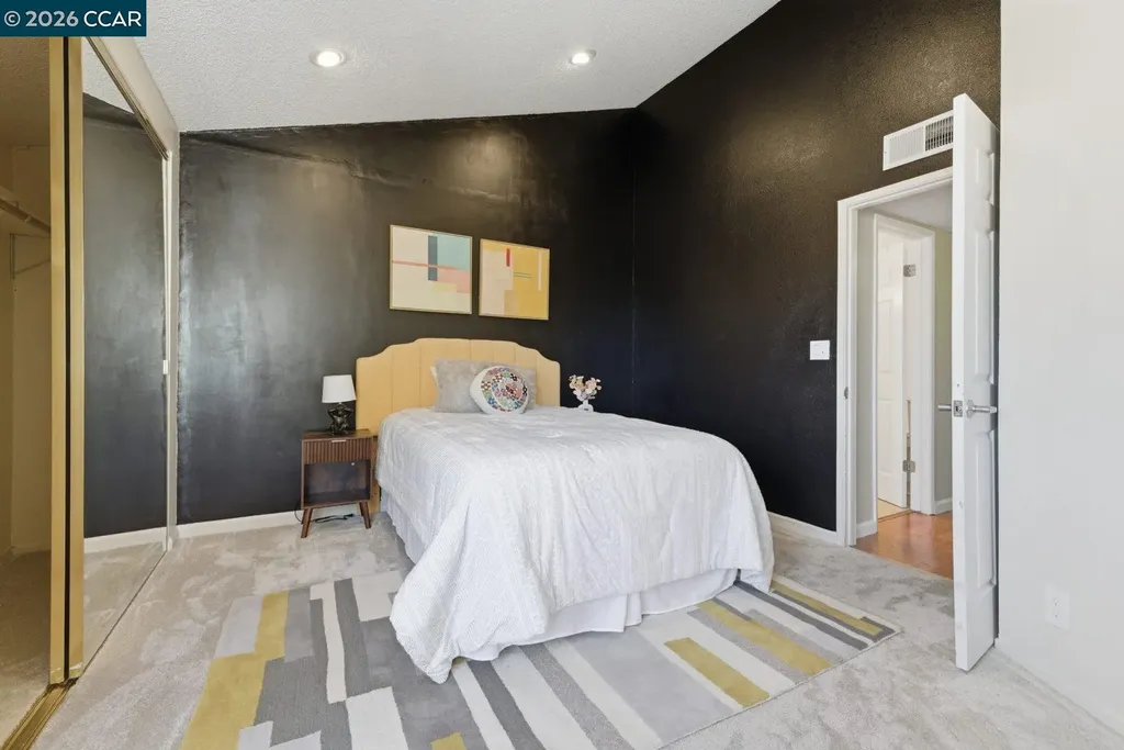 2121 Vale Road San Pablo CA 94806