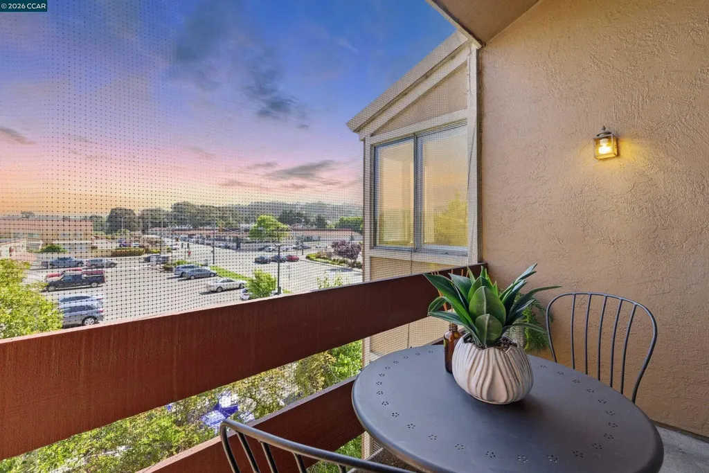 2121 Vale Road San Pablo CA 94806