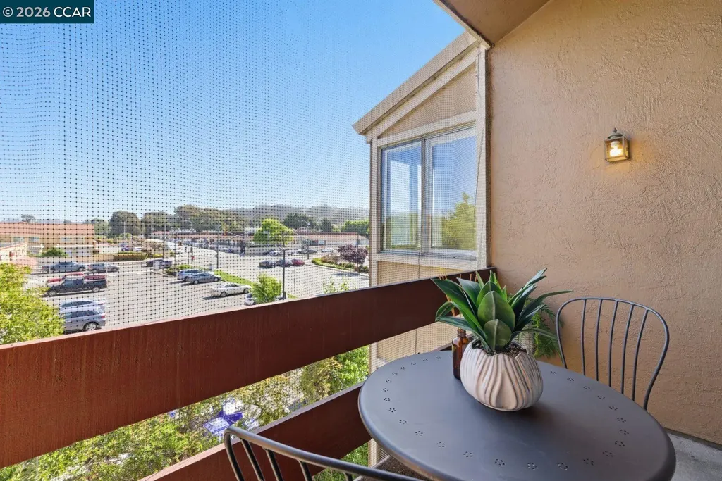 2121 Vale Road San Pablo CA 94806
