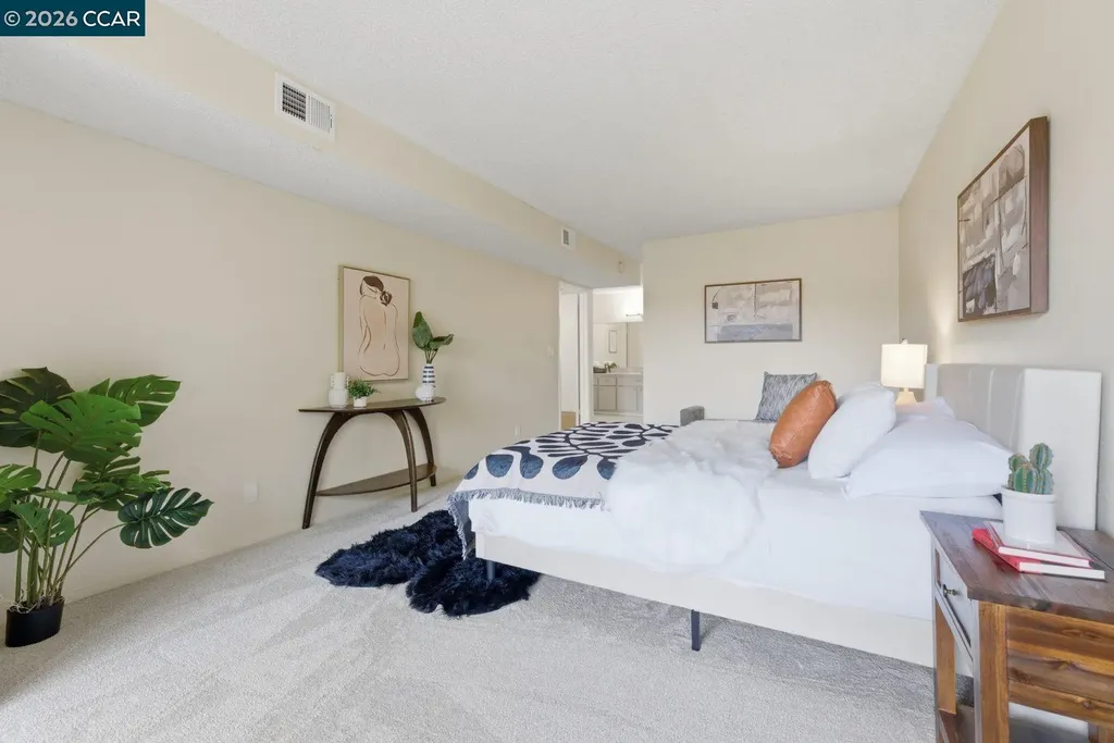2121 Vale Road San Pablo CA 94806