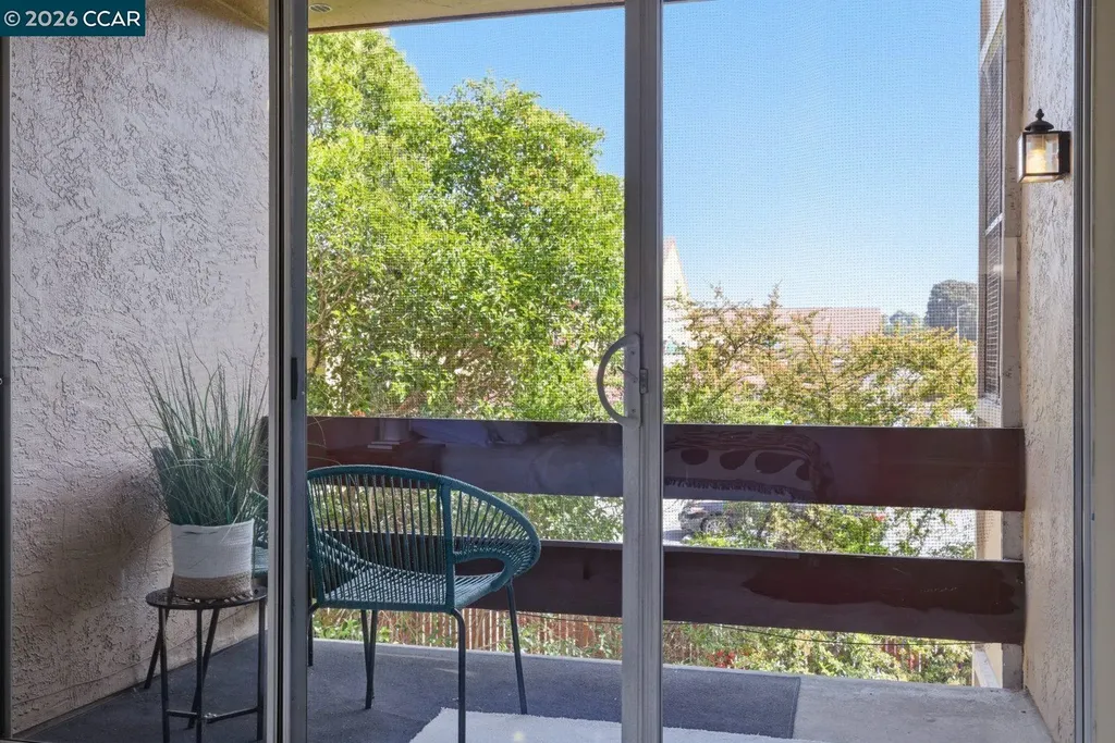 2121 Vale Road San Pablo CA 94806
