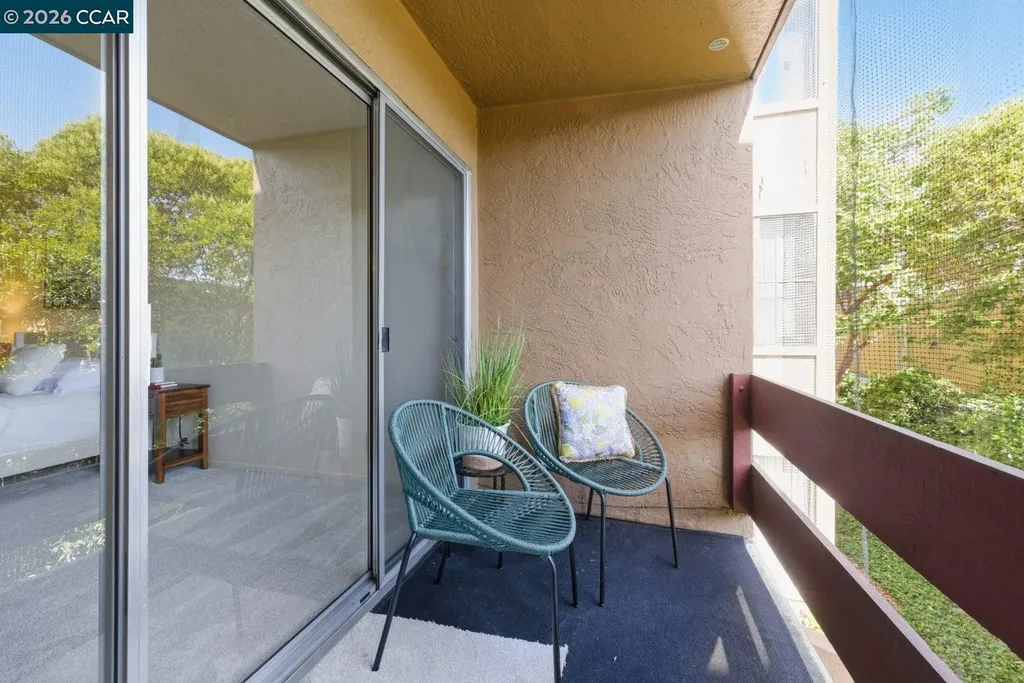 2121 Vale Road San Pablo CA 94806