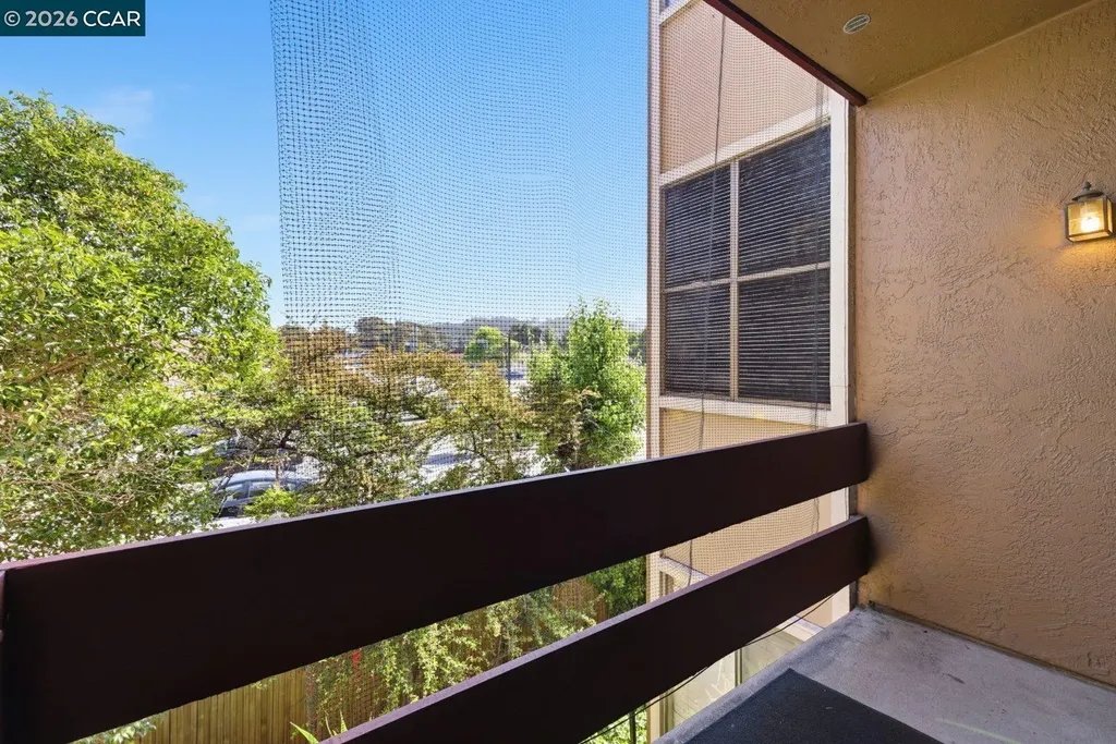 2121 Vale Road San Pablo CA 94806