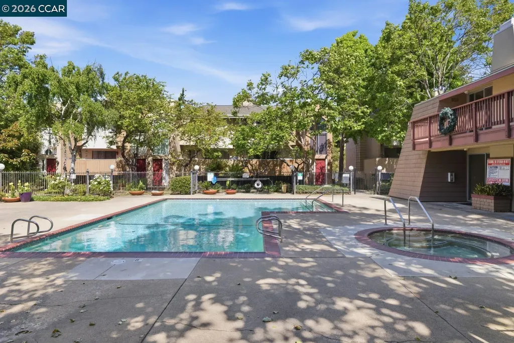 2121 Vale Road San Pablo CA 94806