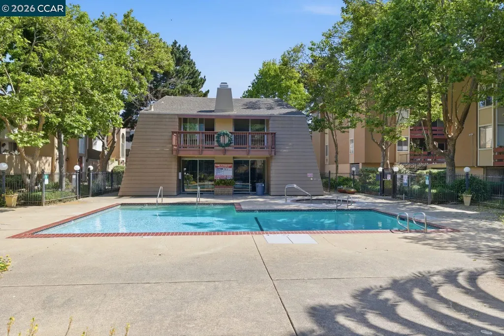 2121 Vale Road San Pablo CA 94806
