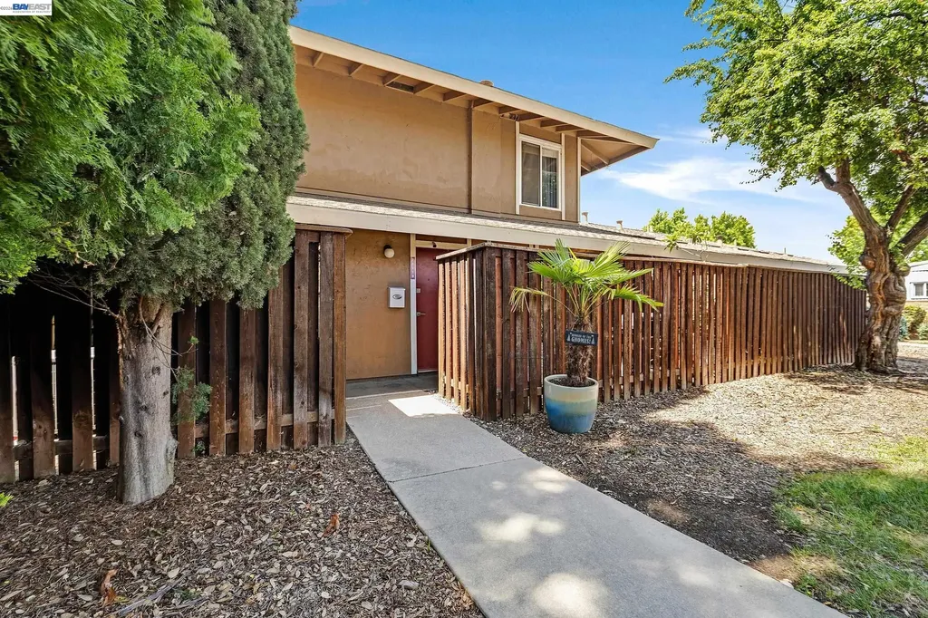 2011 Olivera Road Concord CA 94520