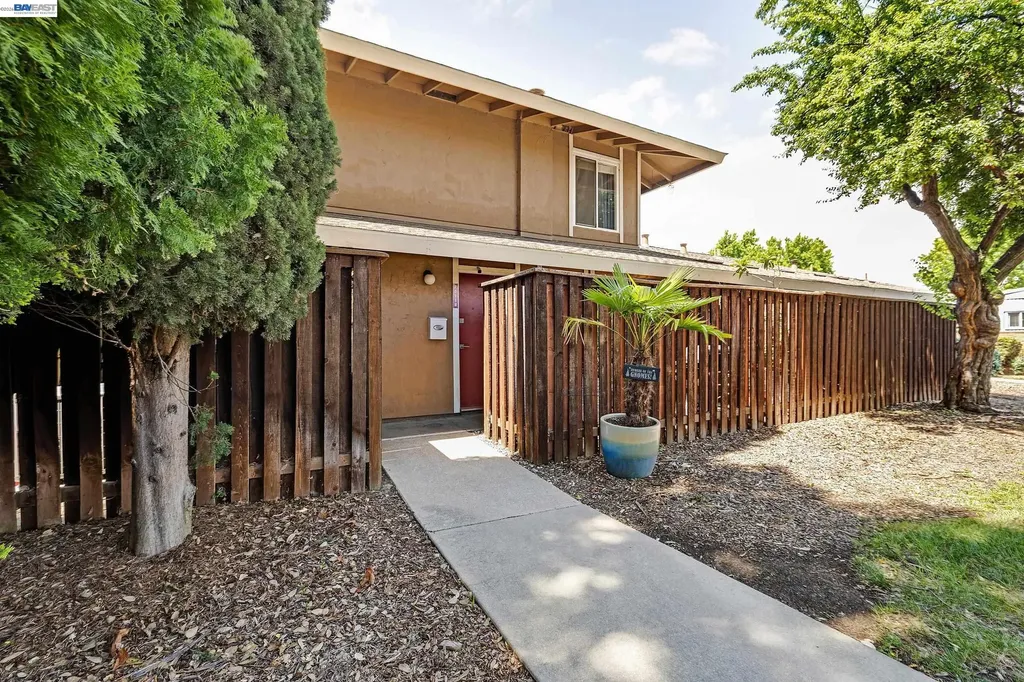2011 Olivera Road Concord CA 94520