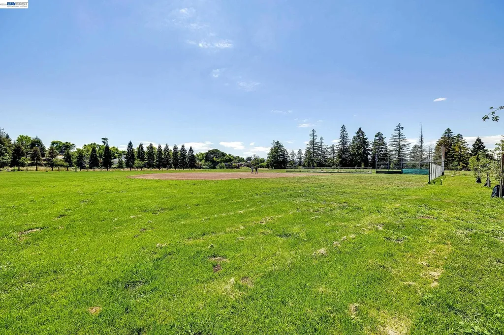 2011 Olivera Road Concord CA 94520