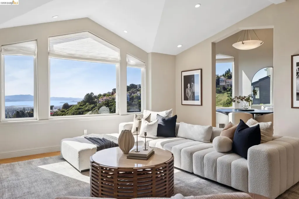 1426 Grand View Drive Berkeley CA 94705